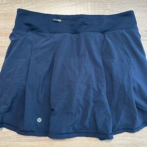 SOLD lululemon navy pace rival skirt